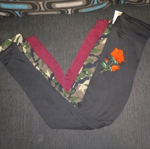 3 pair of leggings